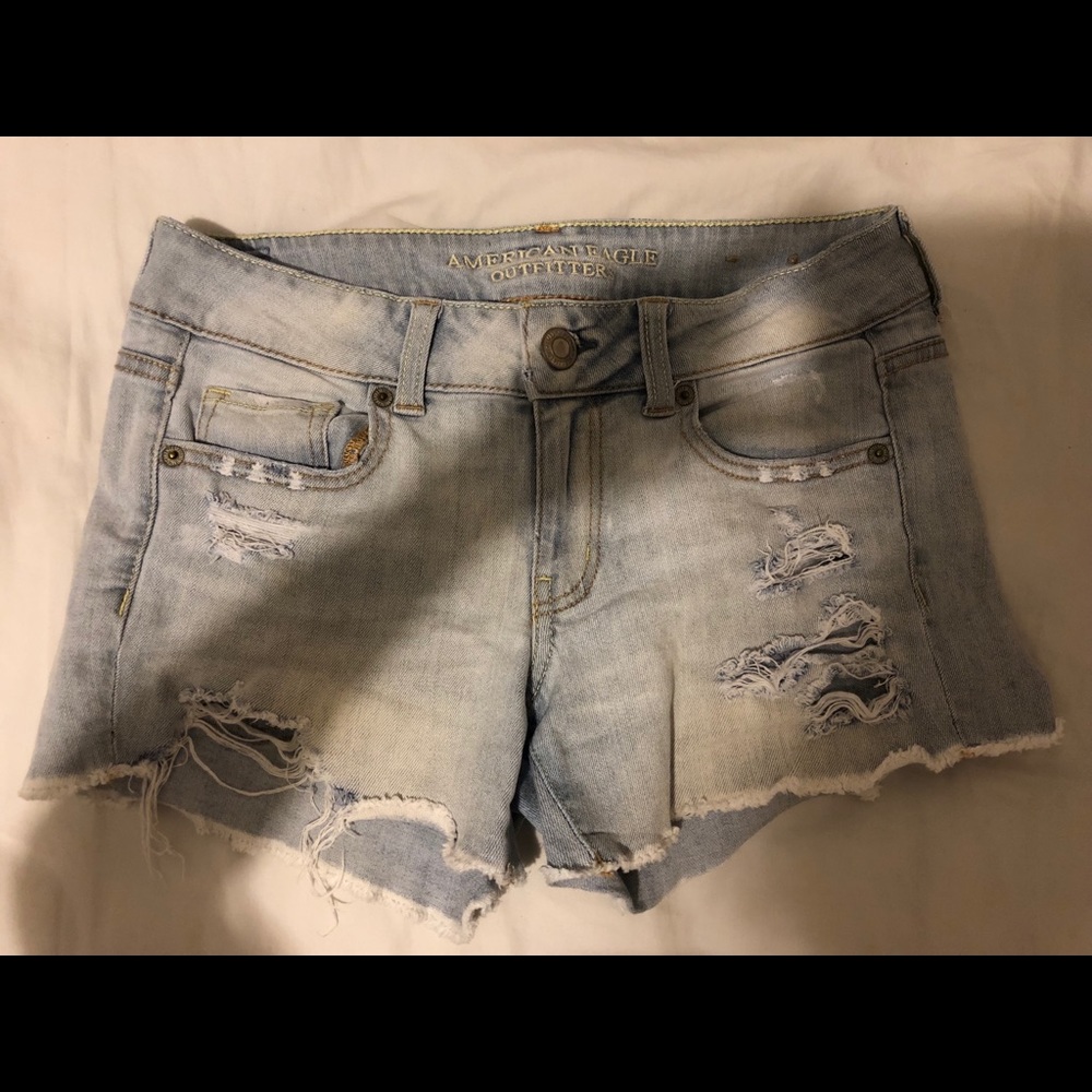 american eagle ripped jean shorts